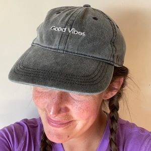 Meet your Posher, Elleota